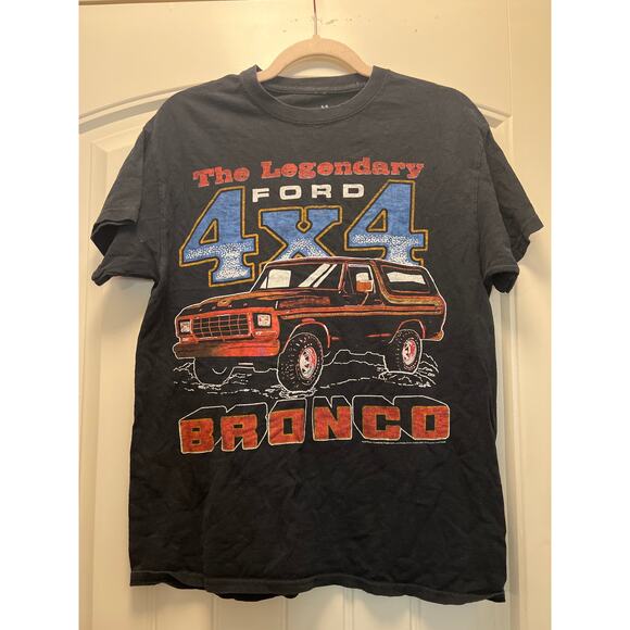 Junk Food Clothing Women’s Short Sleeve Ford‎ Bronco Pullover Shirt Size S Black - Picture 2 of 4